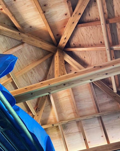 【美里町】蔵の雰囲気はそのままに、これから先も安心して使える屋根への施工写真（9枚目）