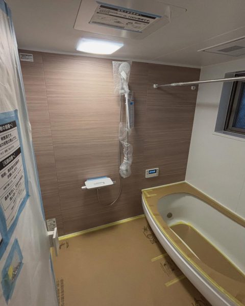 【熊本市】古くなったユニットバスを、明るく掃除しやすいバスルームへ