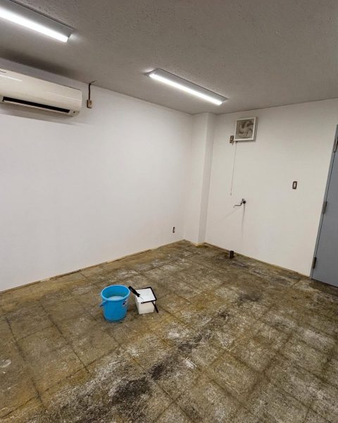 【長洲町】働きにくかった事務所を、明るく動きやすい空間に一新の施工写真（11枚目）