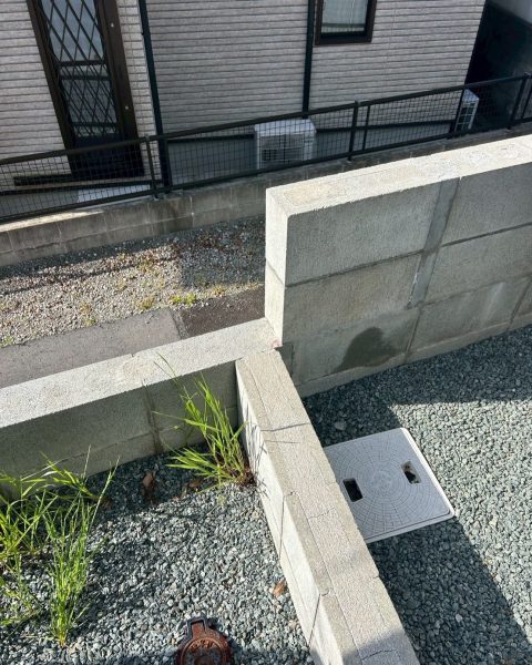 【熊本市】境界にフェンスを設けて、視線と防犯の不安をまとめて解消（施工前）