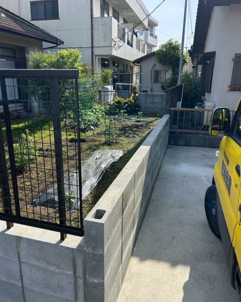 【熊本市】境界にフェンスを設けて、視線と防犯の不安をまとめて解消の施工写真（4枚目）
