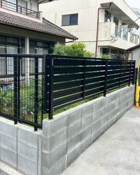 【熊本市】境界にフェンスを設けて、視線と防犯の不安をまとめて解消の施工写真（5枚目）