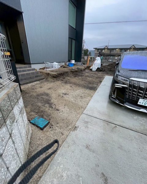 【大津町】水はけとひび割れまで考えた、建物まわりの土間コンクリート（施工前）