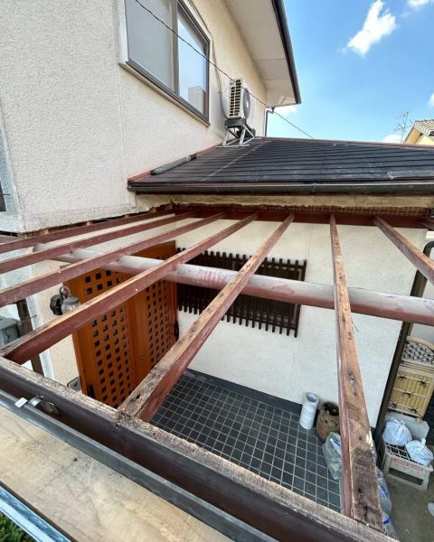 【熊本市】強風でも雨が巻き込まない、ガルバリウム鋼板の屋根にの施工写真（3枚目）