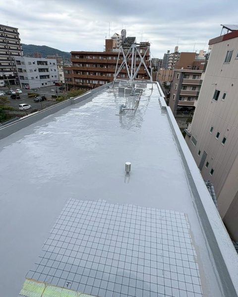 【熊本市】陸屋根の防水層をつくり直し、雨漏りの不安を断つの施工写真（6枚目）