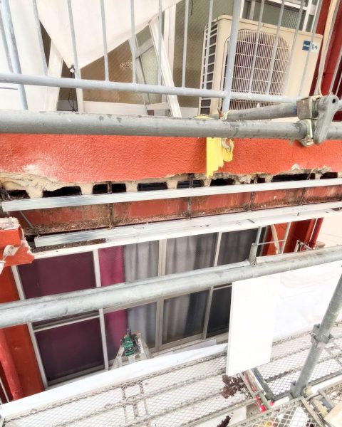 【熊本市】足場から塗装・板金・大工まで一式で。長く貸せるアパートにの施工写真（2枚目）