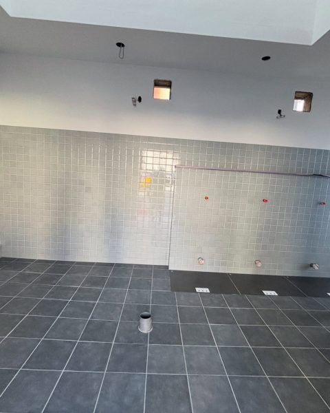 【長洲町】企業様のトイレを解体からやり直し、清潔で長く持つ空間に（施工後）