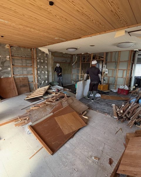 【熊本市】コンクリート打ちっぱなし風にこだわった、マンションのフルリノベーション（施工前）